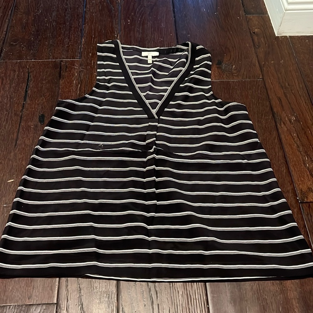 Joie silk Black and White Asymmetrical top - Picture 3 of 4